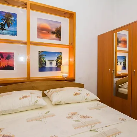 Apartments More Trogir