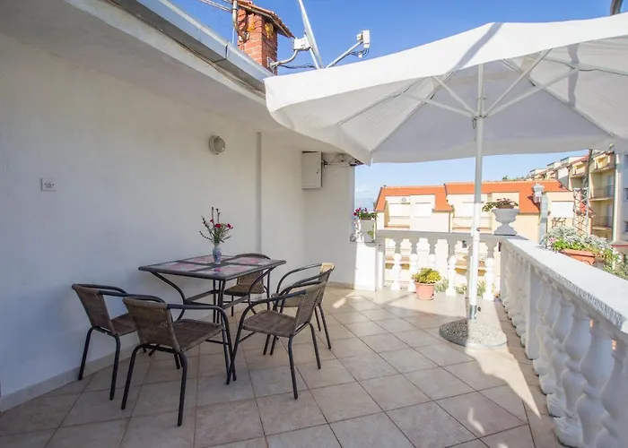 Apartments More Daire Trogir