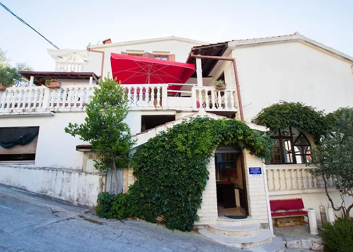 Daire Apartments More *