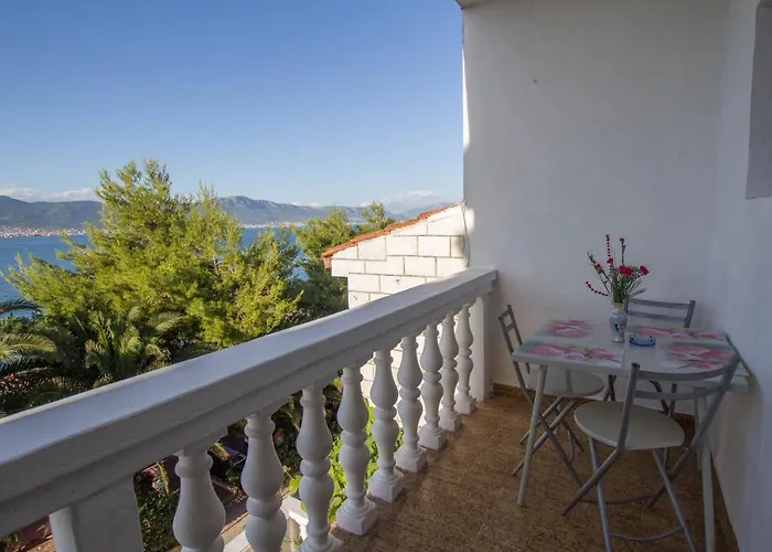 Apartments More * Trogir